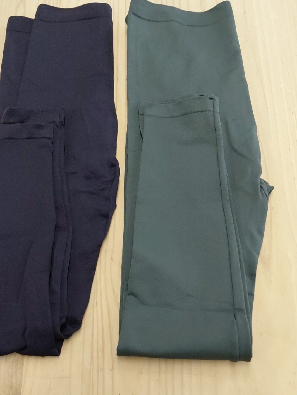 EMPETUA Shapermint  Athletic Pants in Navy Blue. And GRAY 2 PAIR - Size L - Picture 6 of 9